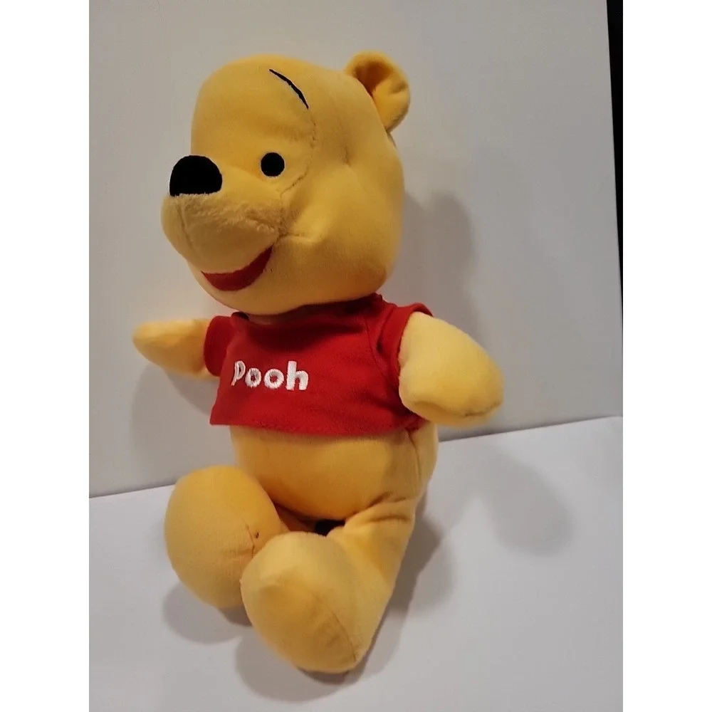 Disney WINNIE THE POOH Plush 9